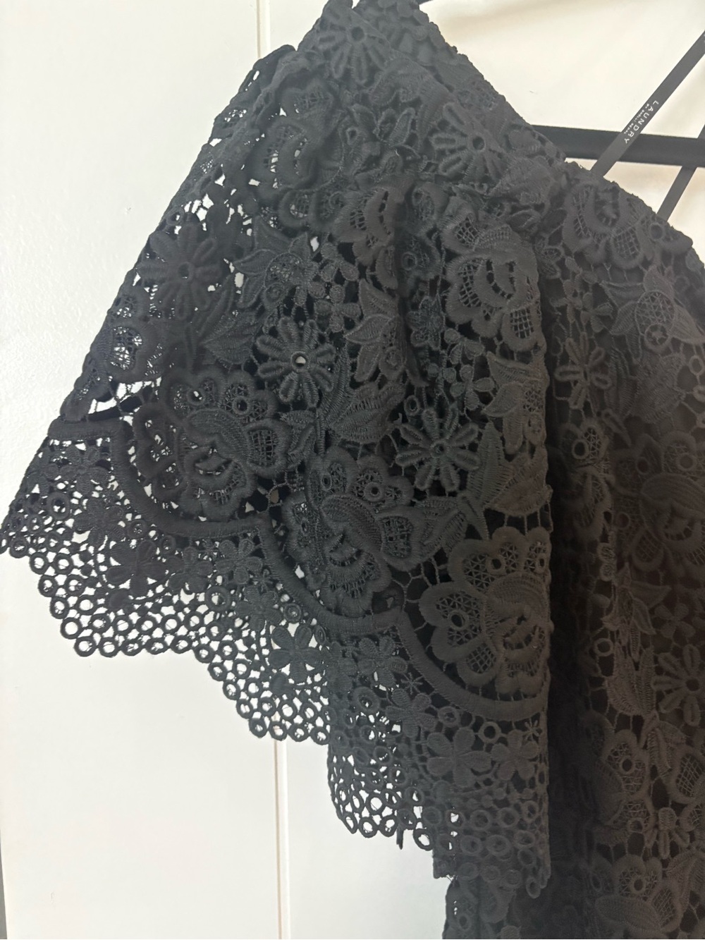 Laundry By Shelli Segal Black Lace Maxi Dress with Flutter Sleeves - Picture 4 of 6
